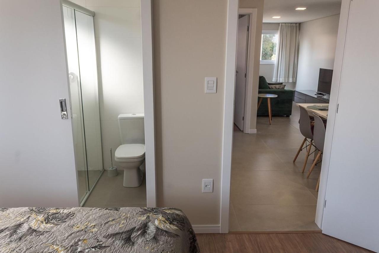 Dallas Apartamentos Na Via Gastronomica-Estacionamento-Amplos E Equipados-Wifi เบงโต กองซัลเวส ภายนอก รูปภาพ