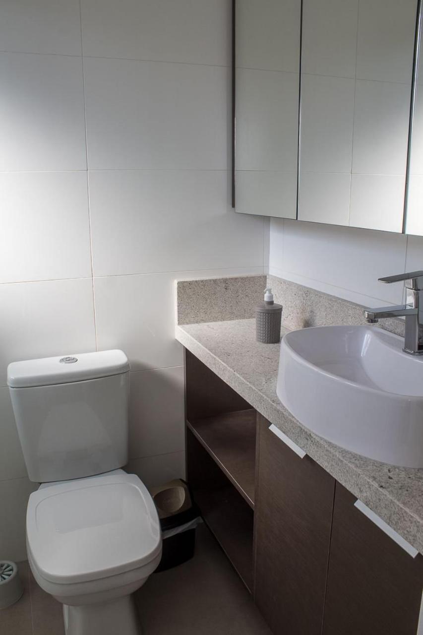 Dallas Apartamentos Na Via Gastronomica-Estacionamento-Amplos E Equipados-Wifi เบงโต กองซัลเวส ภายนอก รูปภาพ