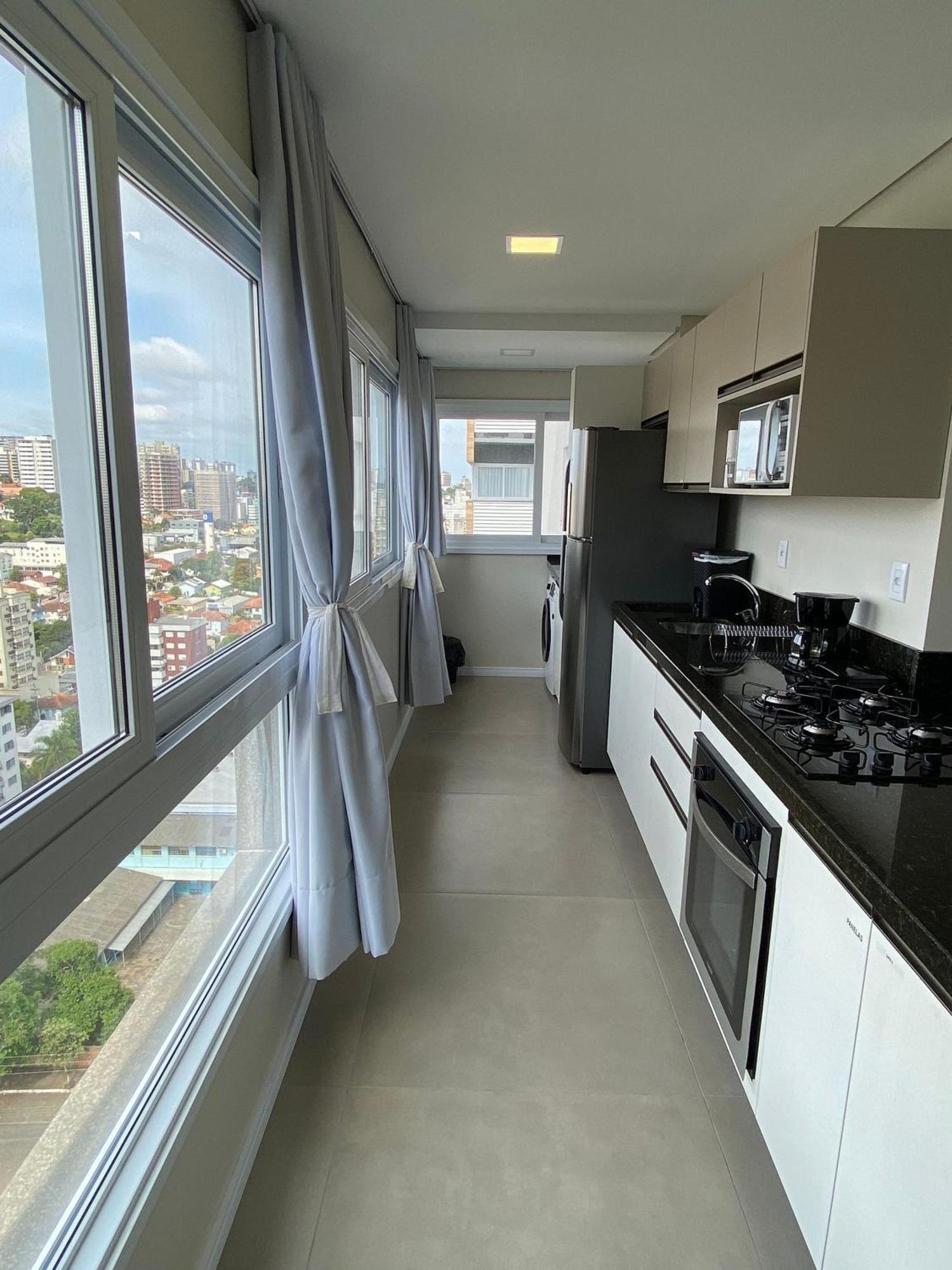 Dallas Apartamentos Na Via Gastronomica-Estacionamento-Amplos E Equipados-Wifi เบงโต กองซัลเวส ภายนอก รูปภาพ