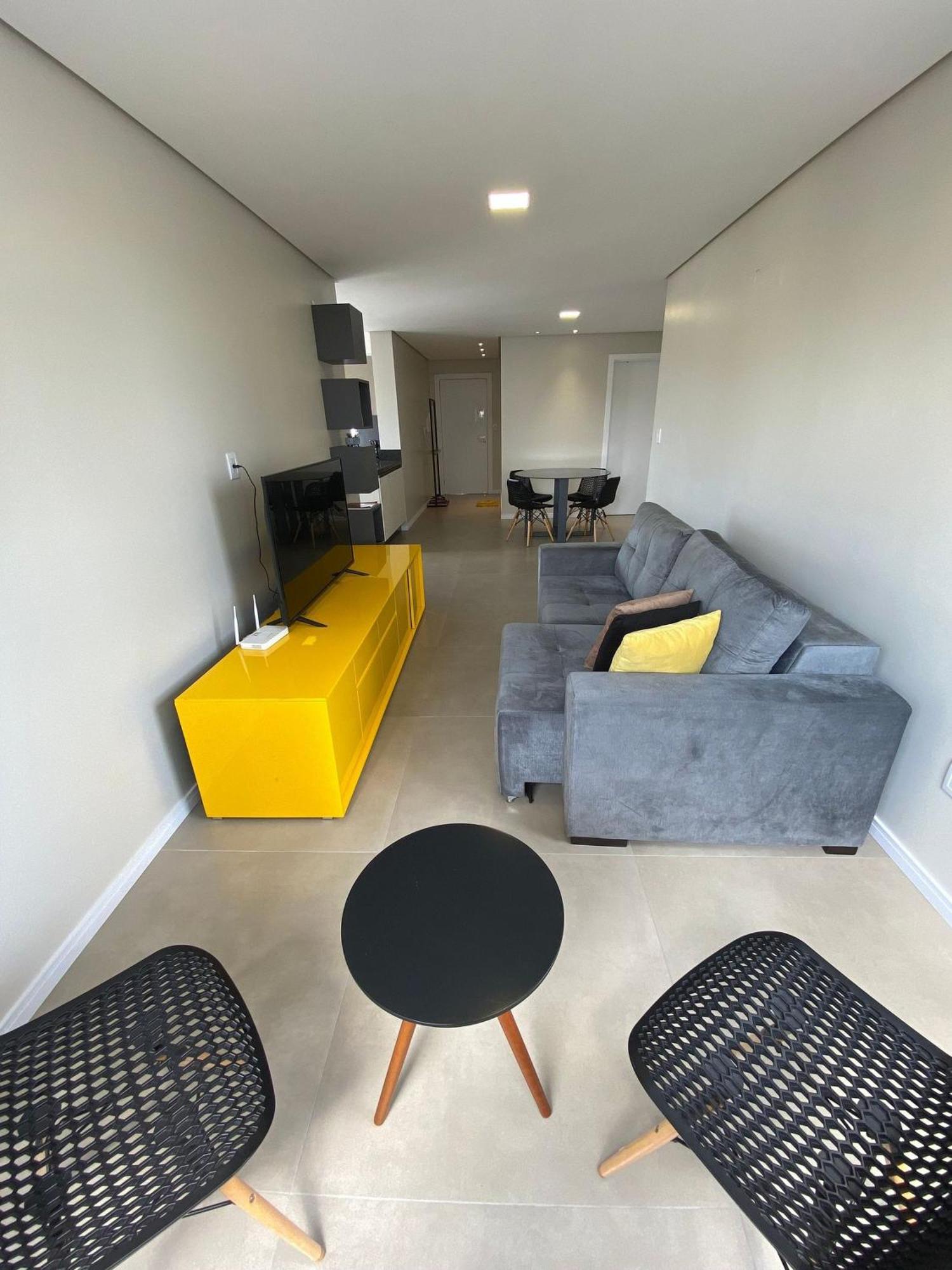 Dallas Apartamentos Na Via Gastronomica-Estacionamento-Amplos E Equipados-Wifi เบงโต กองซัลเวส ภายนอก รูปภาพ