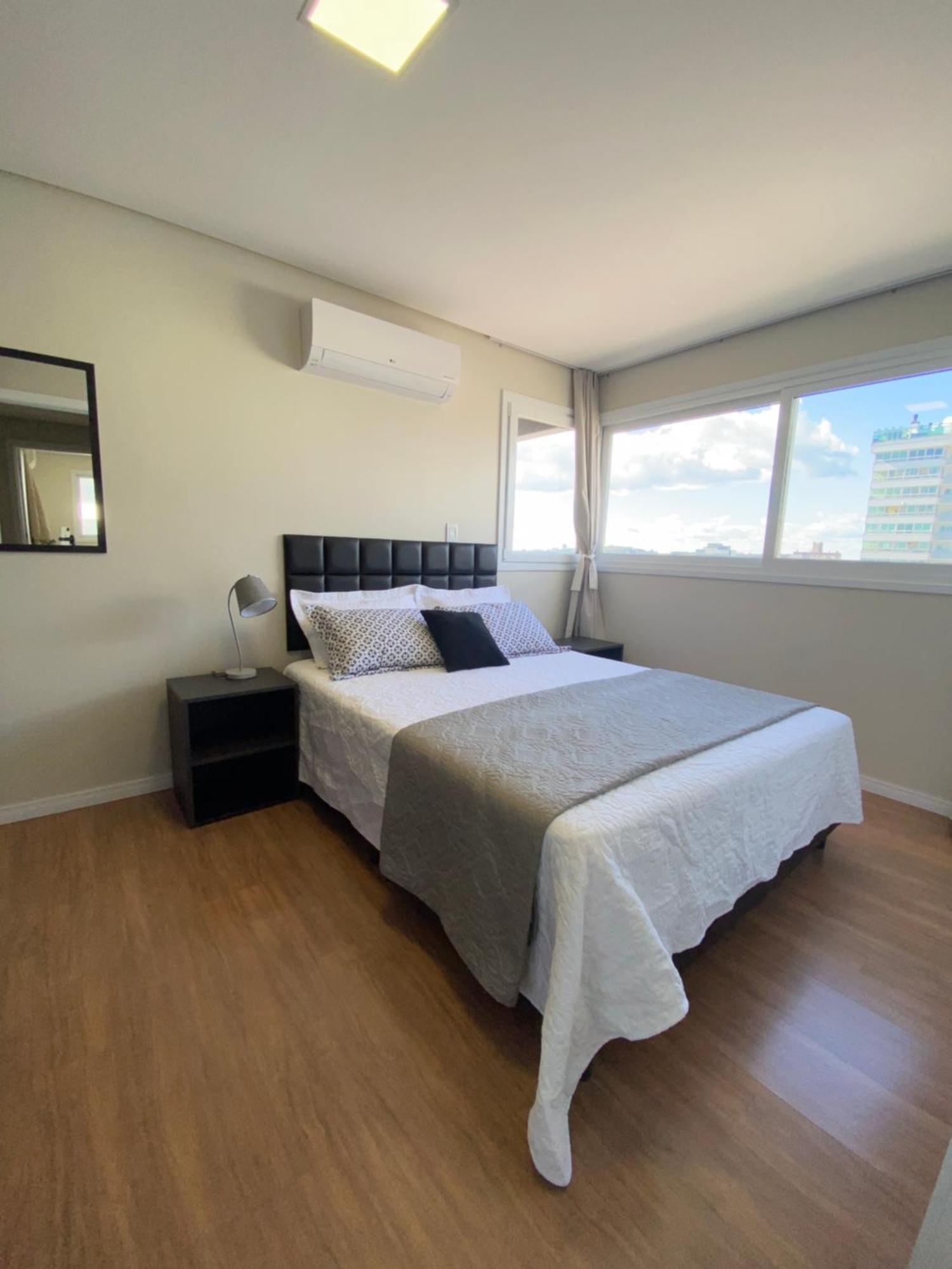 Dallas Apartamentos Na Via Gastronomica-Estacionamento-Amplos E Equipados-Wifi เบงโต กองซัลเวส ภายนอก รูปภาพ